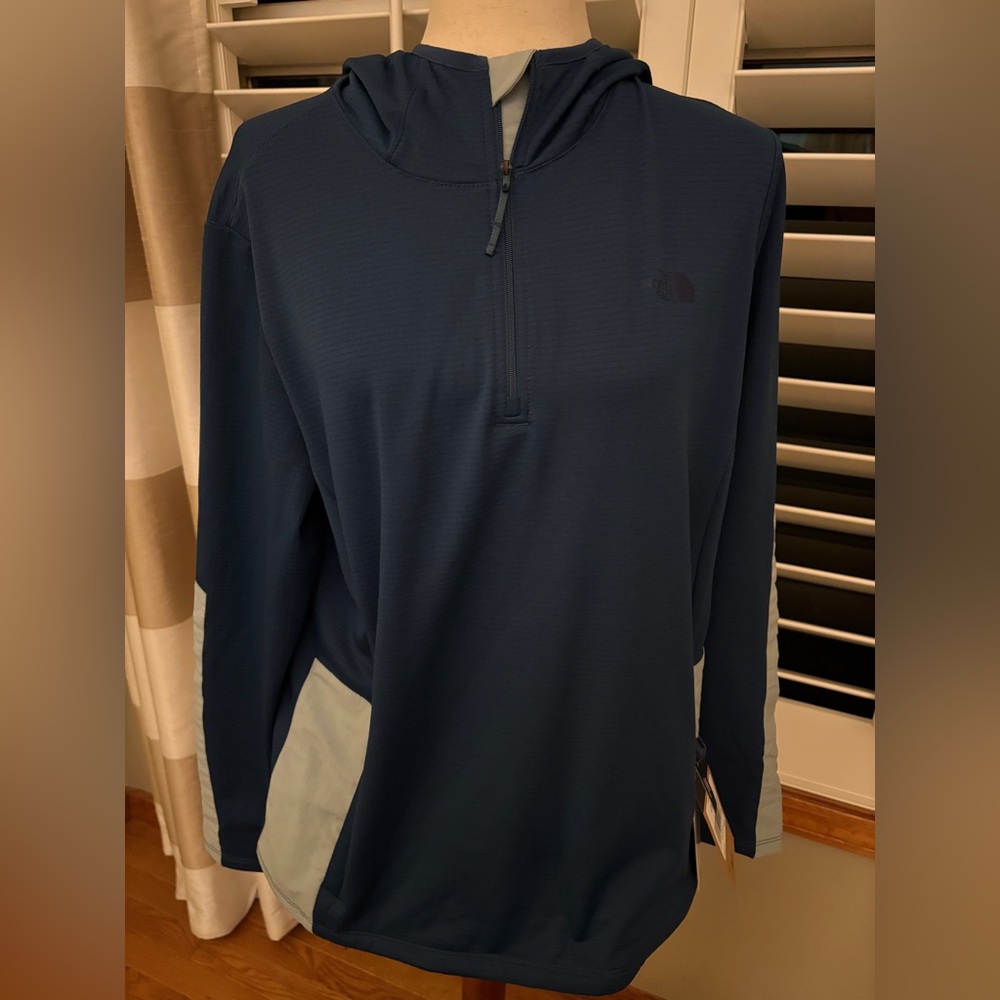 The Northface top